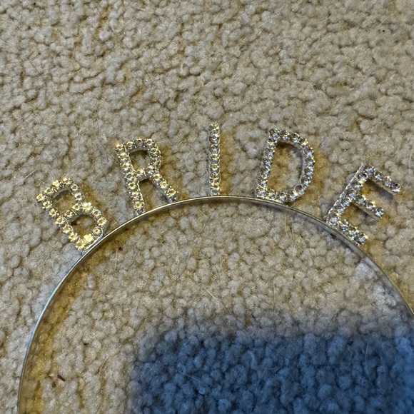 Cute BRIDE headband - Picture 3 of 4